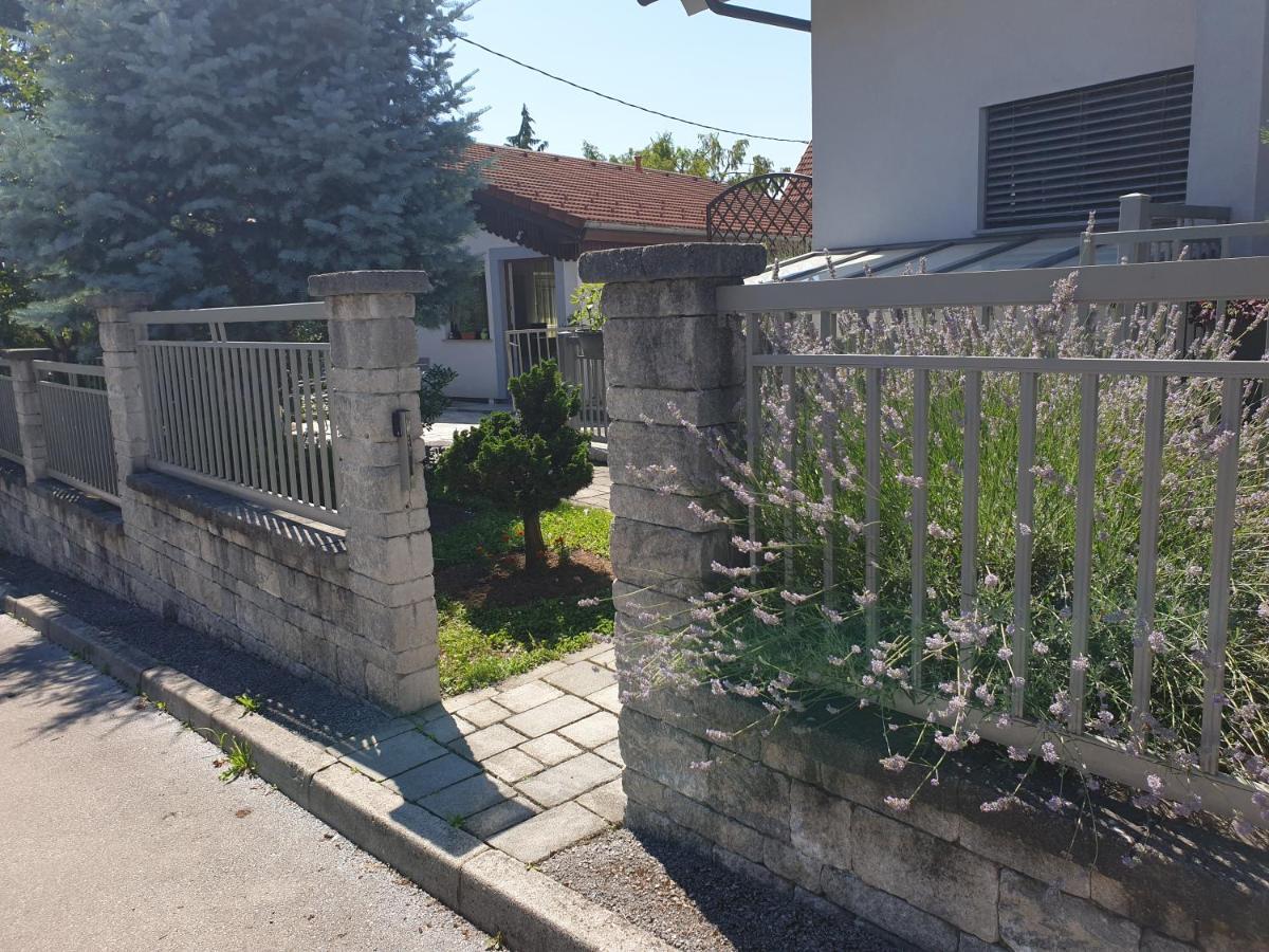 Studio Emma Ljubljana - Free Parking, Ac, Wifi Zewnętrze zdjęcie